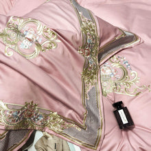 Load image into Gallery viewer, Prarie Pink Duvet Cover Set